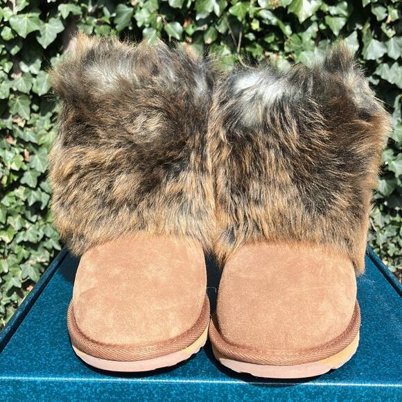 NIB EMU Australia stinger mini Lava Chestnut Sheepskin Boots warm slip on - Picture 2 of 9